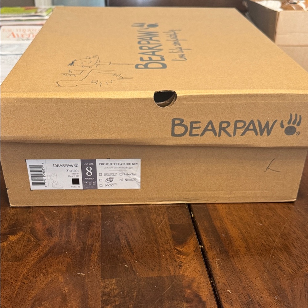 BearPaw Tan Shoe Box with Logo
